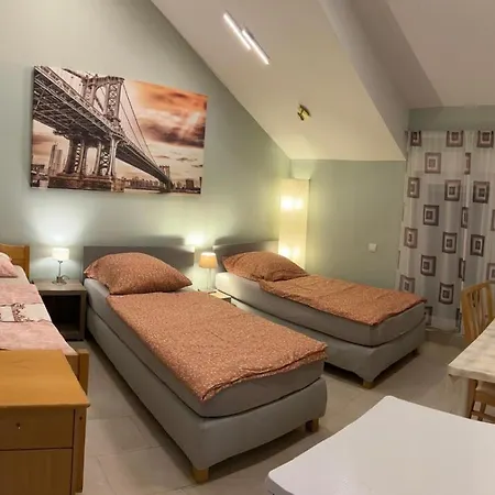 Small Pearl 2 Taunusstein