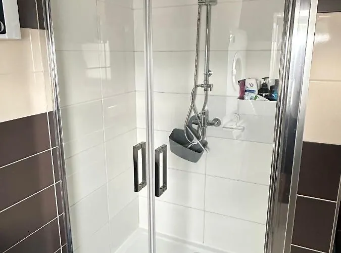 Séjour chez l'habitant Small Pearl 2 *