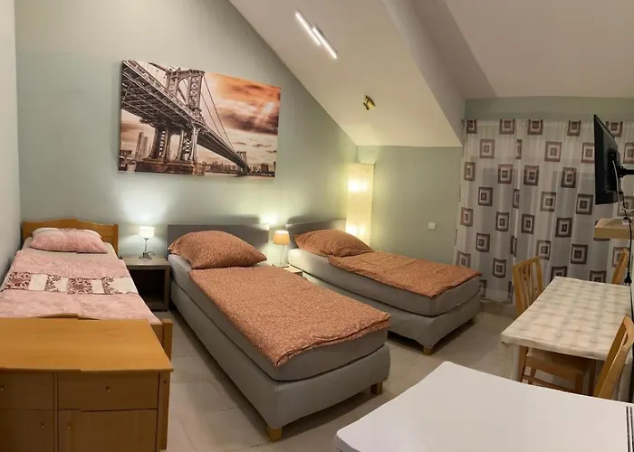 Small Pearl 2 Taunusstein